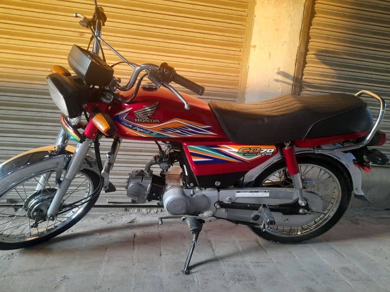 CD 70 Honda Motorcycle  2020 model 2