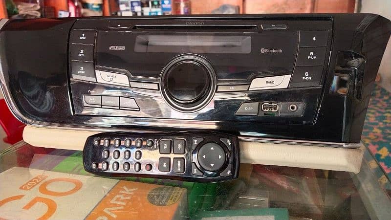 Toyota corrola Original tape with original Remote 2