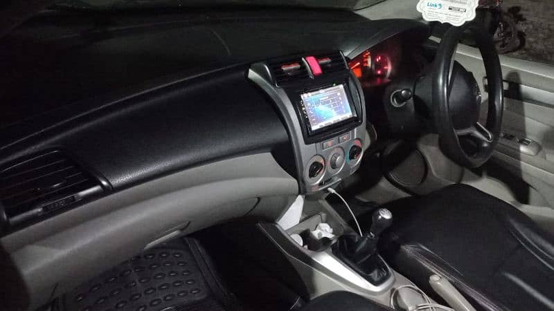 Honda City IVTEC 2014 neat and clean 4