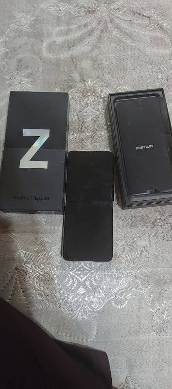 Samsung z flip 3 256/8 1