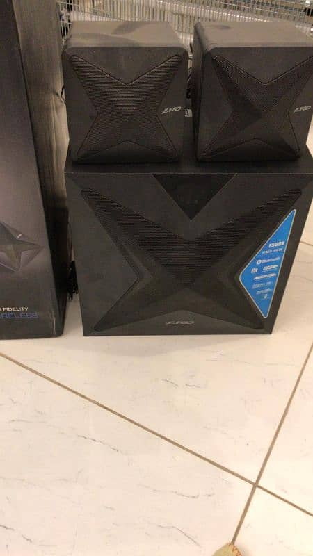 F550X Bluetooth Home Theatre 1