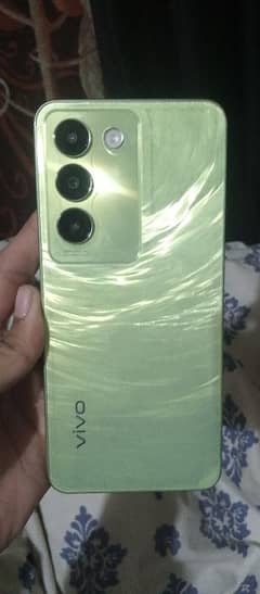 vivo y100 10/10 8+8 256 ram