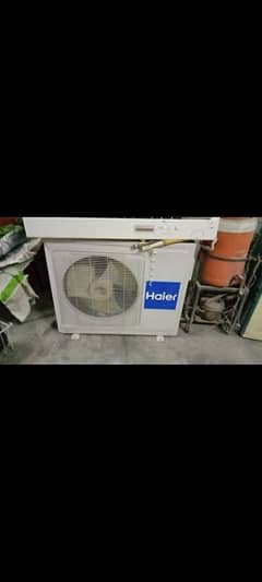 urgent sale Haier AC DC inverter 1.5 ton