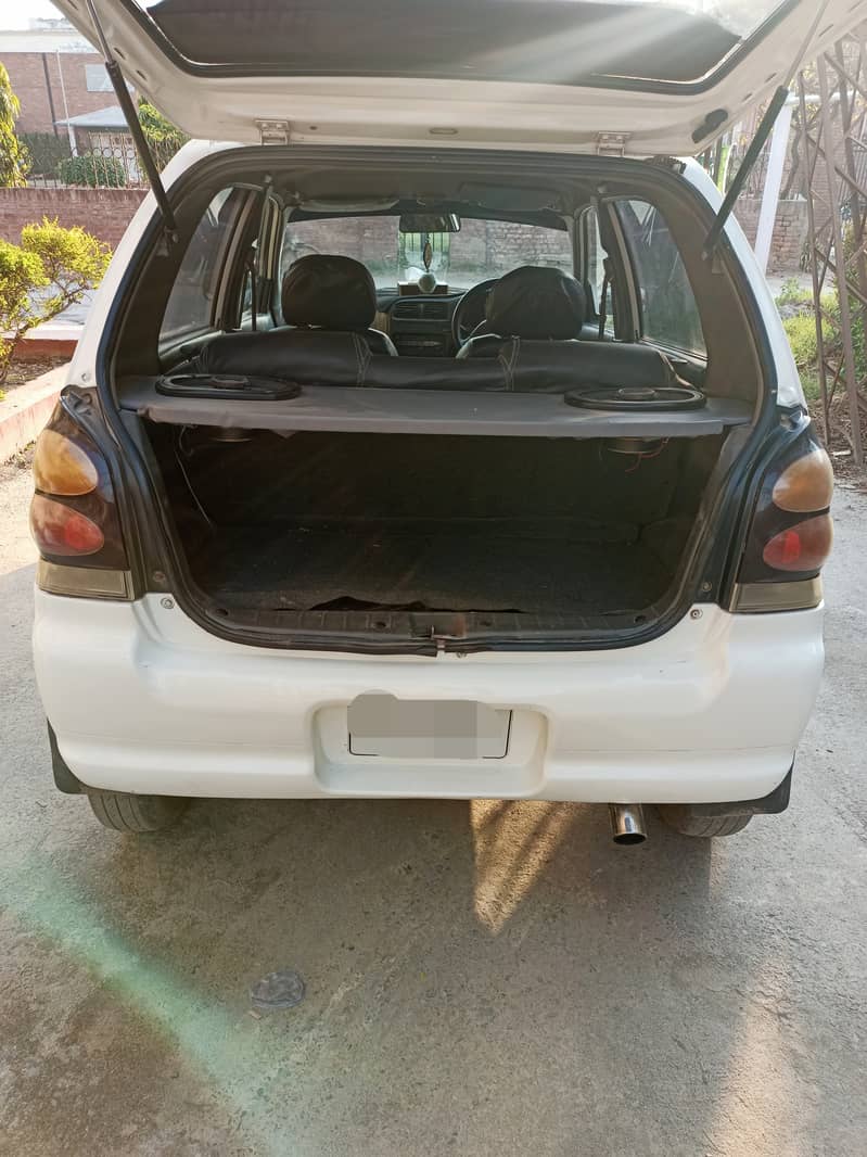 Suzuki Alto 2001 11