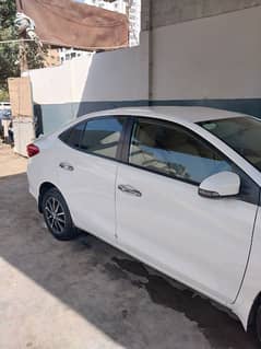 Toyota Yaris 2021 1.5 Top of the Line