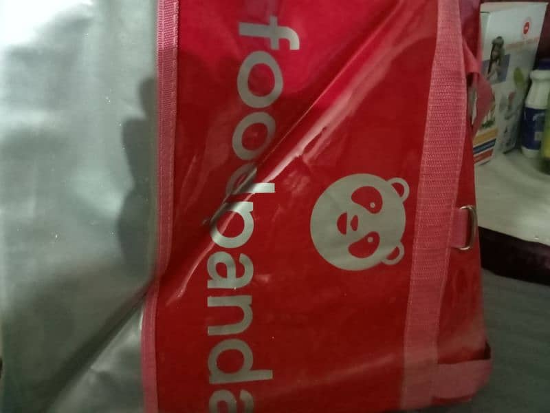 foodpanda.  2 bag 2