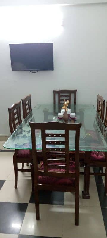 6 seater dining table 1