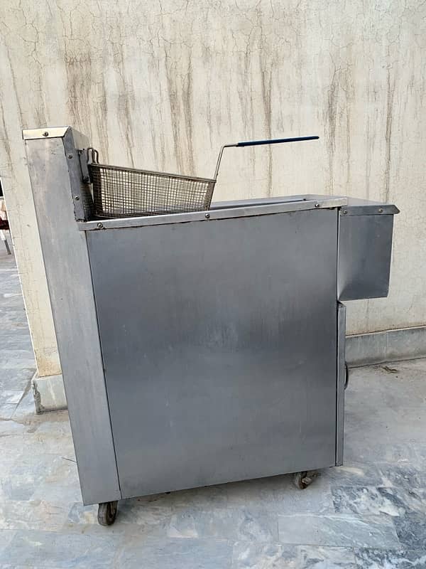 deep fryer 1