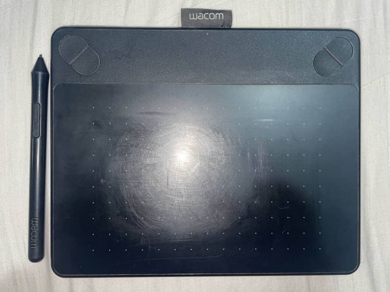 Wacom Intuos Art Pen & Touch Tablet CTH-490/K 0