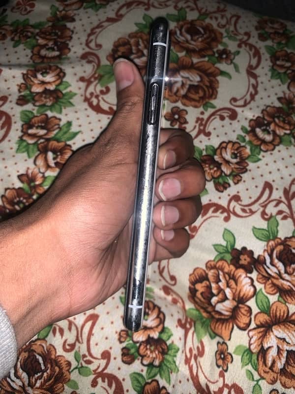 iPhone X 64gb PTA 1