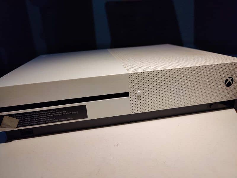 xbox one s 4