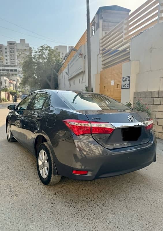 Toyota corolla Altis Grande 2017 3