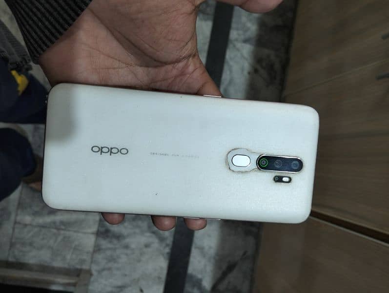 Oppo A5 2020 4/128 1