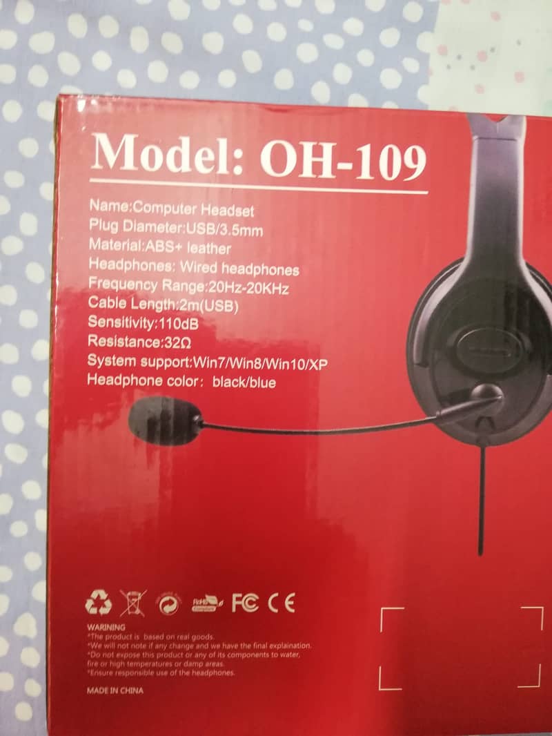 4-Nos Wired Headphones with mic 10/10 for workstations office and home 0