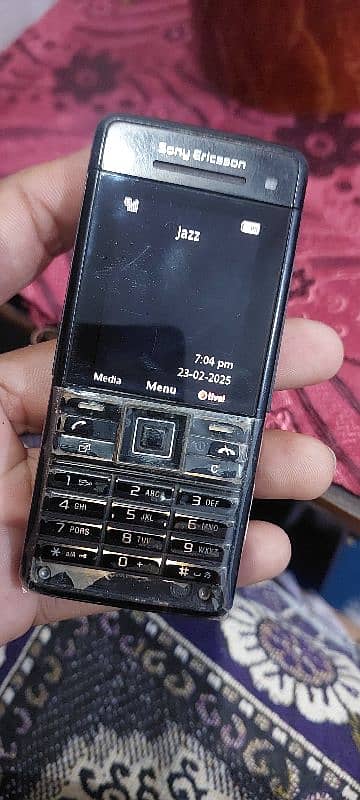 sony ericsson c902 7/10 0