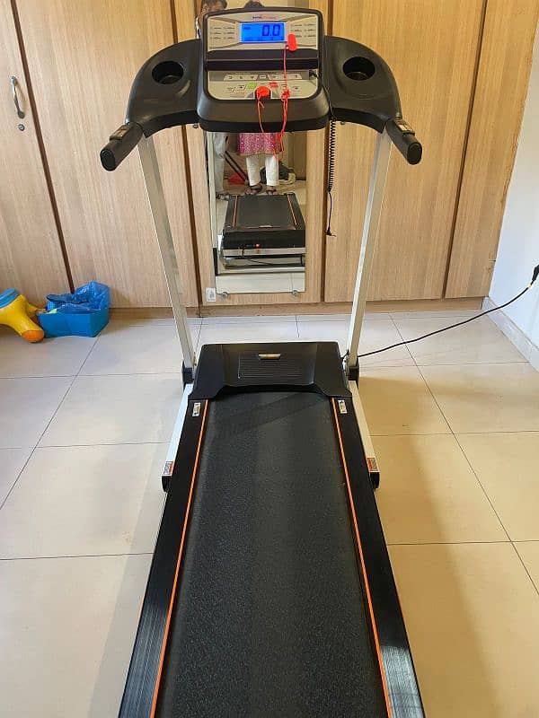 Royal Fitness Canada treadmill T510C 3