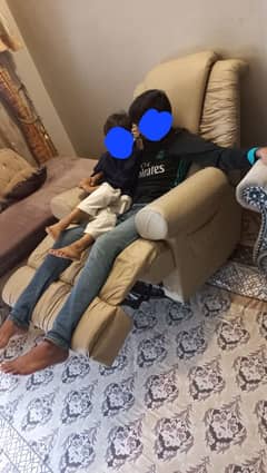 recliner sofa