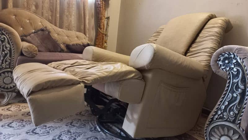 recliner sofa 1