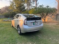 Toyota Prius 2012 | Lithium-ion 2022 battery