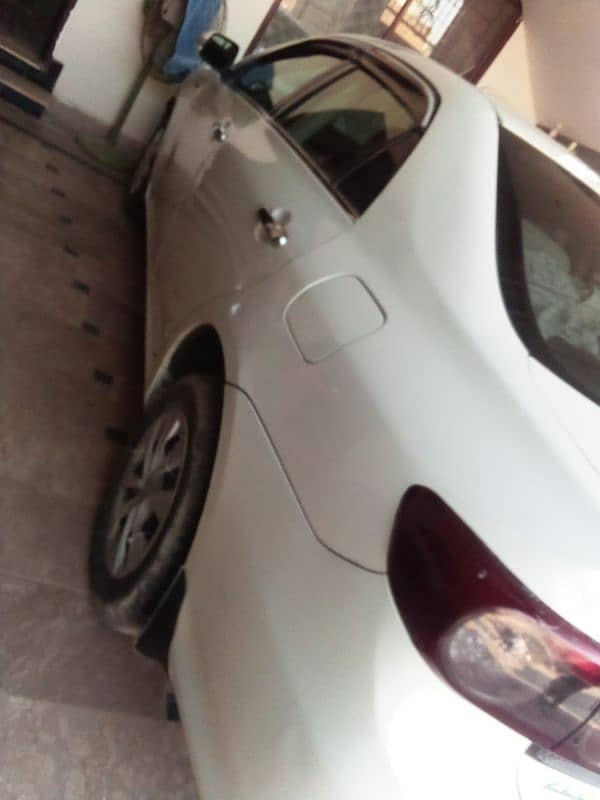 Toyota Corolla XLI 2011 total genuine 1