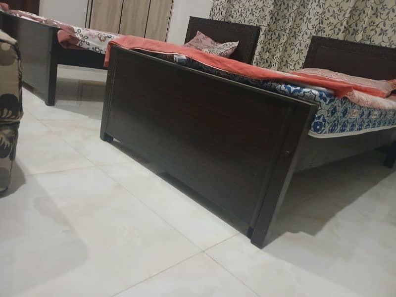 two single beds for sale 2