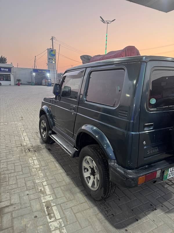 Suzuki Jimny Sierra 2009 3