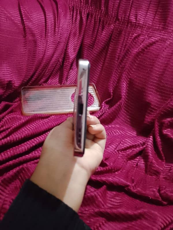 oppo Reno 12f condition 10/10 only 6 months used one handed used 2