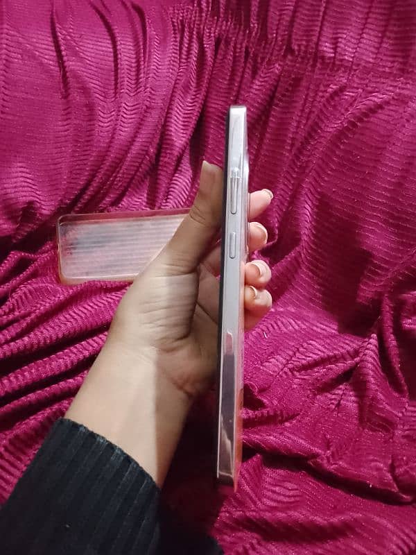 oppo Reno 12f condition 10/10 only 6 months used one handed used 5