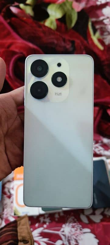 tecno spark 10 pro 8+8 128 box chrger 10 9.5 condition 0