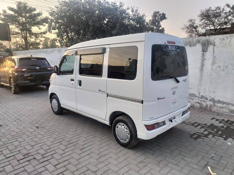 Daihatsu Hijet 2019 X XSA 3 fresh import 2025 1