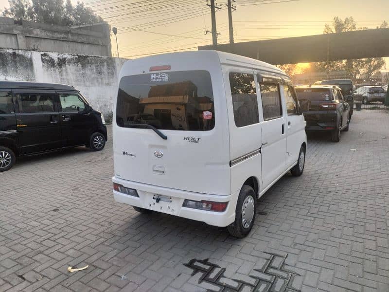 Daihatsu Hijet 2019 X XSA 3 fresh import 2025 4