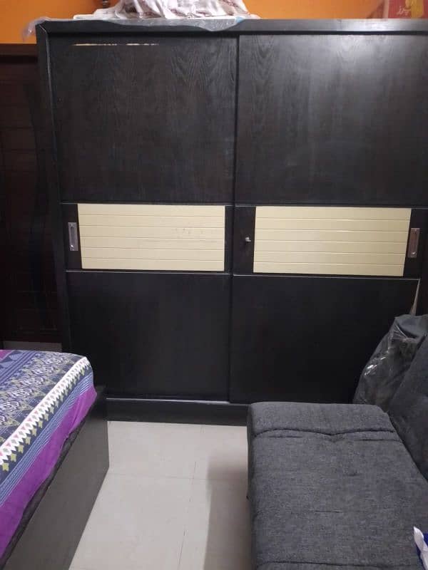 Complete Bedroom Set Best Condition 5