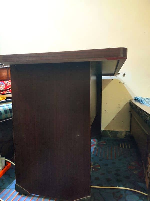 Study Table 10/10 condition 2