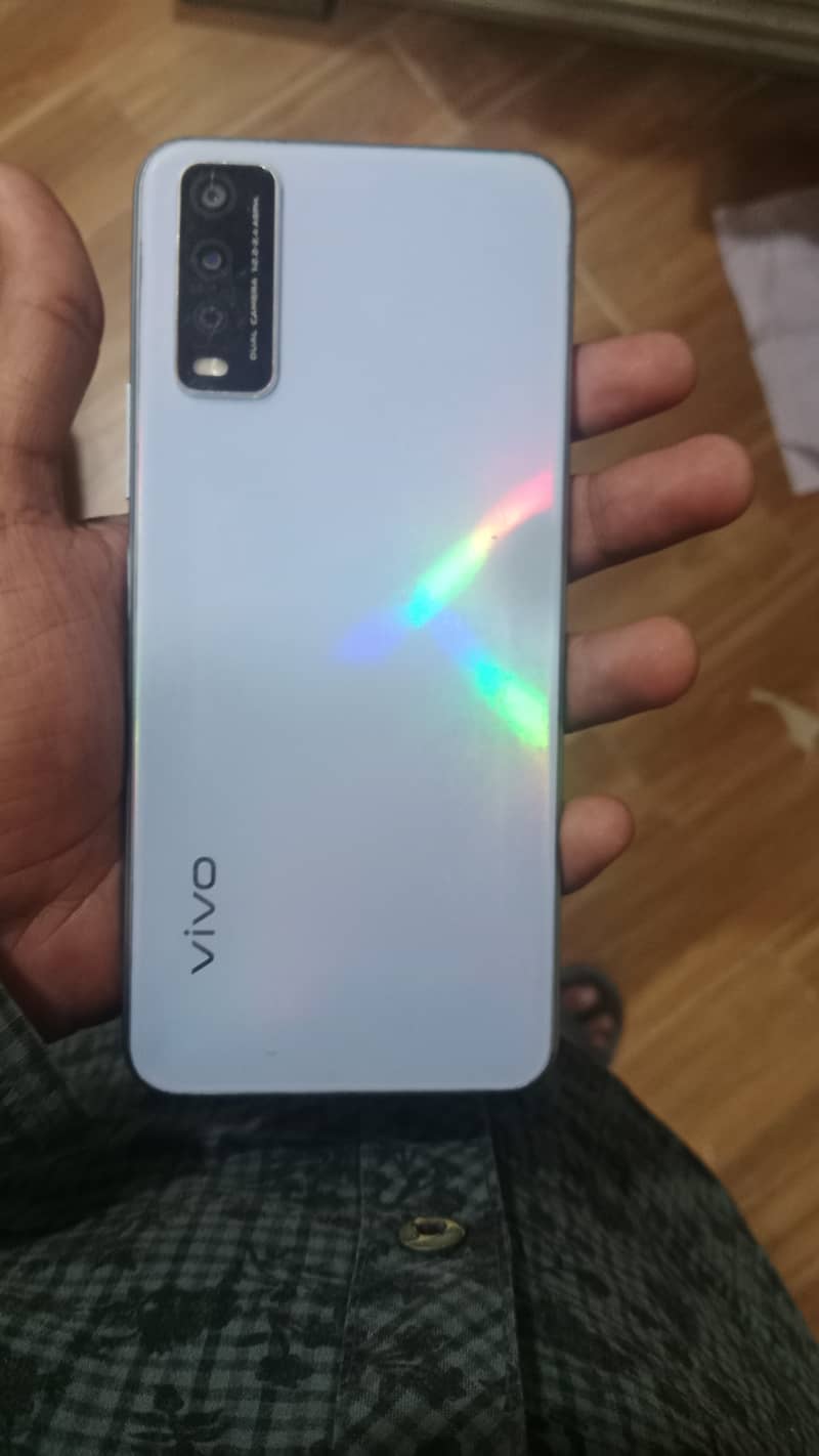 Vivo Y12s 1