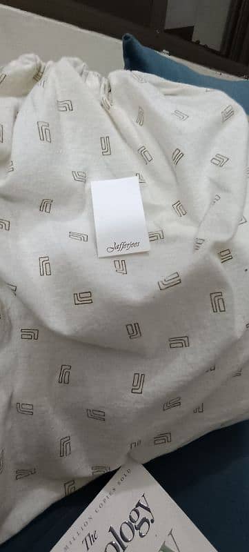 jafferjees lavender bag condition 10/10 14