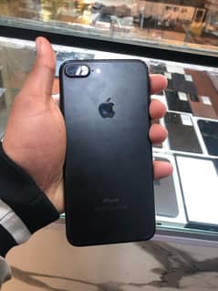 iPhone 7+ 128gb fingered touch ok