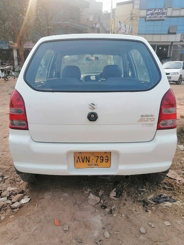 Suzuki Alto 2011 3