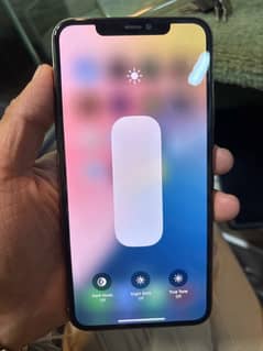 I phone 11 pro max factory unlock