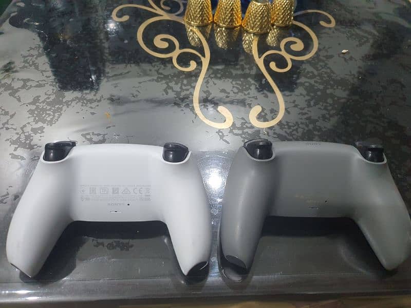 ps5 original controllers 1