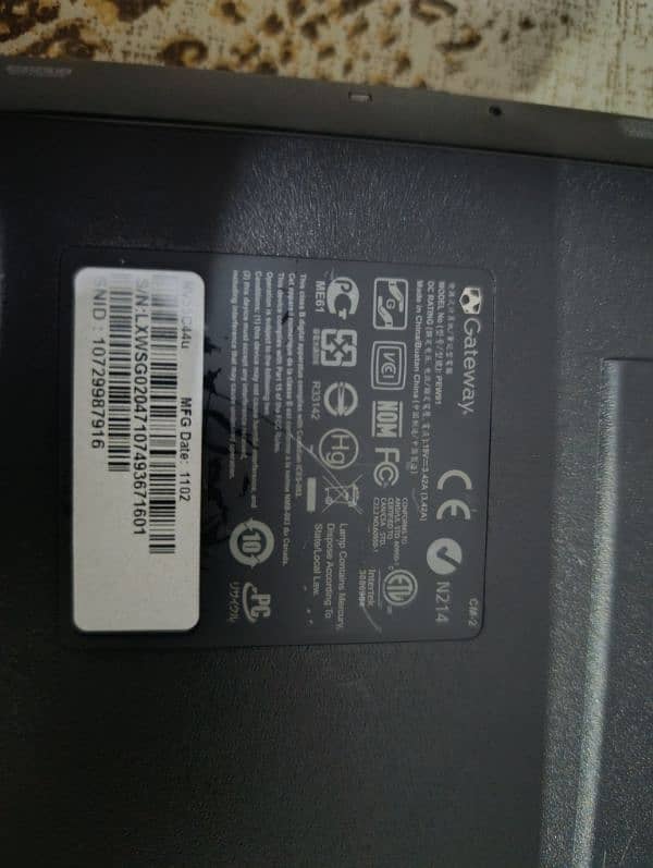 Gateway laptop Core I5 urgent sale 4