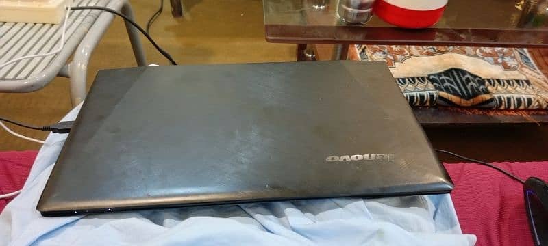 Lenovo Y50 gaming laptop 4gb Graphic card 2