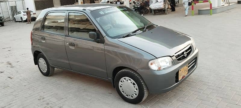 Suzuki Alto 2011 3