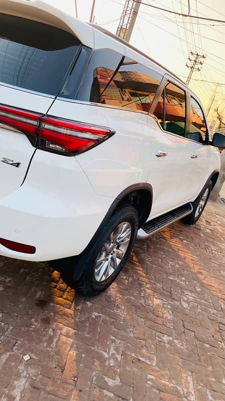 Toyota Fortuner 2024 0