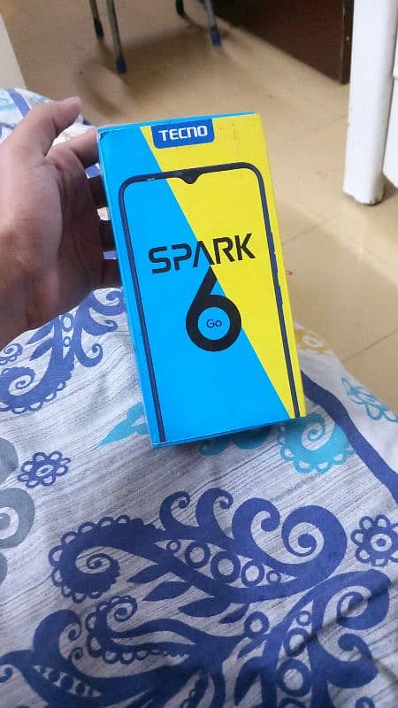 Tecno spark 6 go 64 gb all no any fult with box urgent sell 1