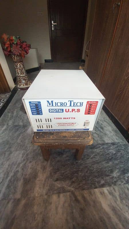 Micro Tech Digital UPS 3