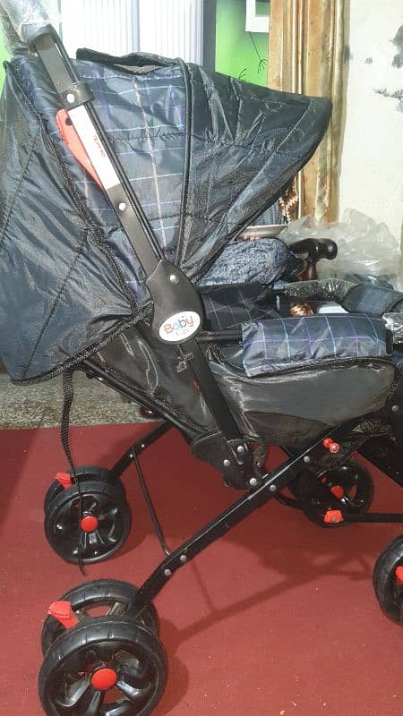 aoa i want to sell Baby Pram Brand New 1