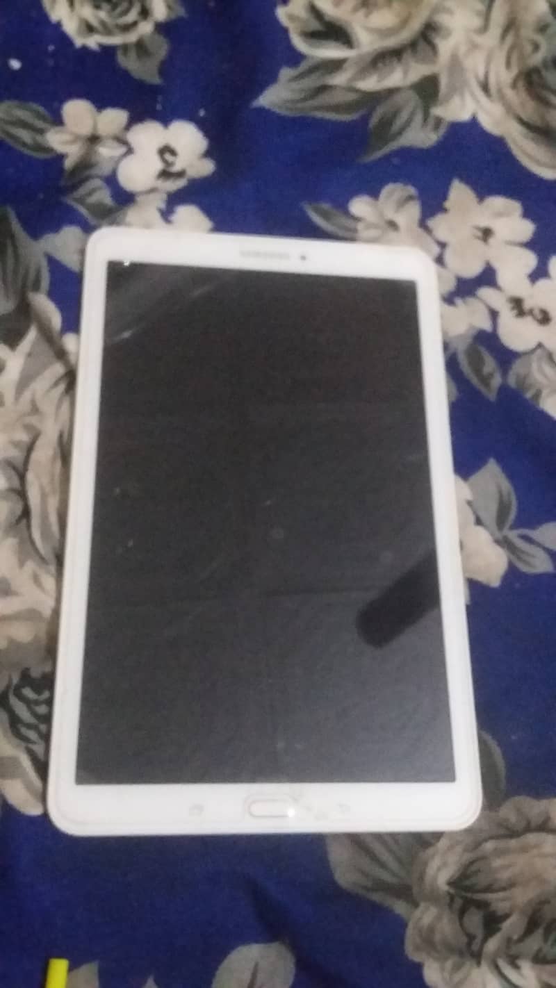 Samsung galaxy tab E 5