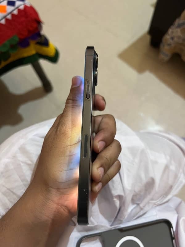 Jv 128 gb 86% Betrry health only phone koi fult nhi All ok 0