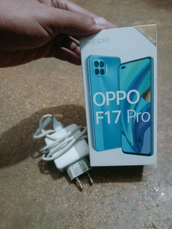 OPPO F17 Pro 7