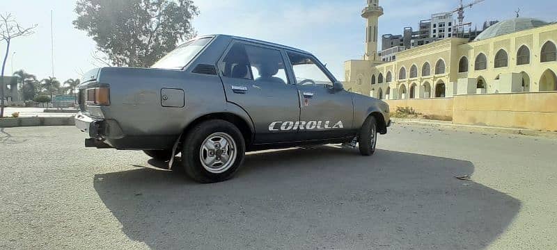 Toyota Corolla 1980 8